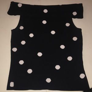 🌟5/$25🌟 Off the Shoulder Polka Dot Top